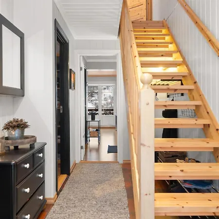 Cozy In With House Sea View بيت للعطل *