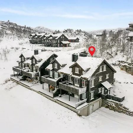 Cozy In With House Sea View بيت للعطل *